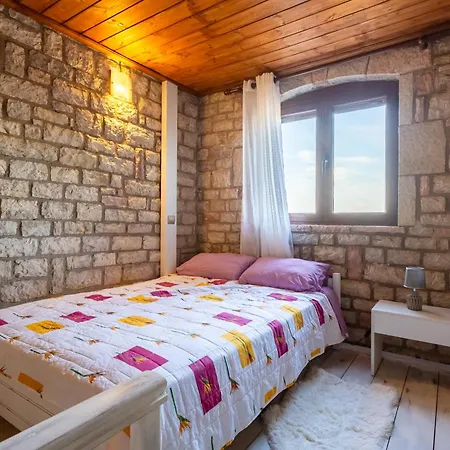 別荘 Mini Castle In Nature Fotini's Retreat Polilimnio Metamorfosi (Laconia)