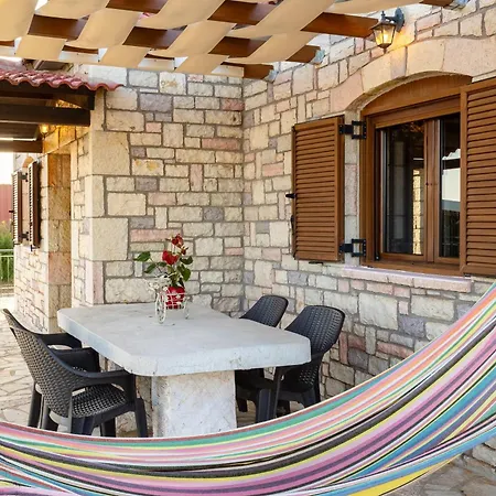 別荘 Mini Castle In Nature Fotini's Retreat Polilimnio