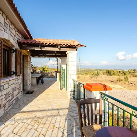 Mini Castle In Nature Fotini's Retreat Polilimnio * Metamorfosi (Laconia)