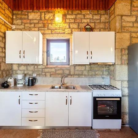 Mini Castle In Nature Fotini's Retreat Polilimnio * Metamorfosi (Laconia)