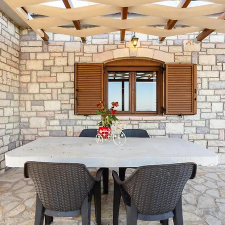 Mini Castle In Nature Fotini's Retreat Polilimnio *