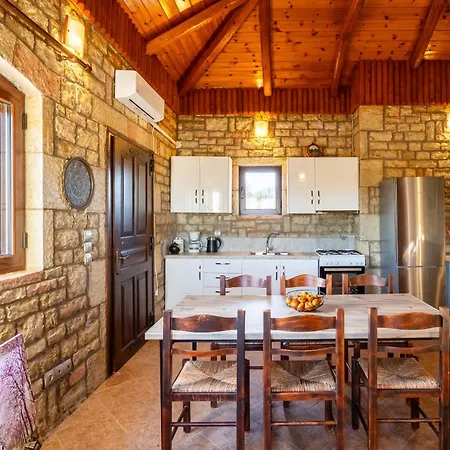 Mini Castle In Nature Fotini's Retreat Polilimnio 別荘 Metamorfosi (Laconia)