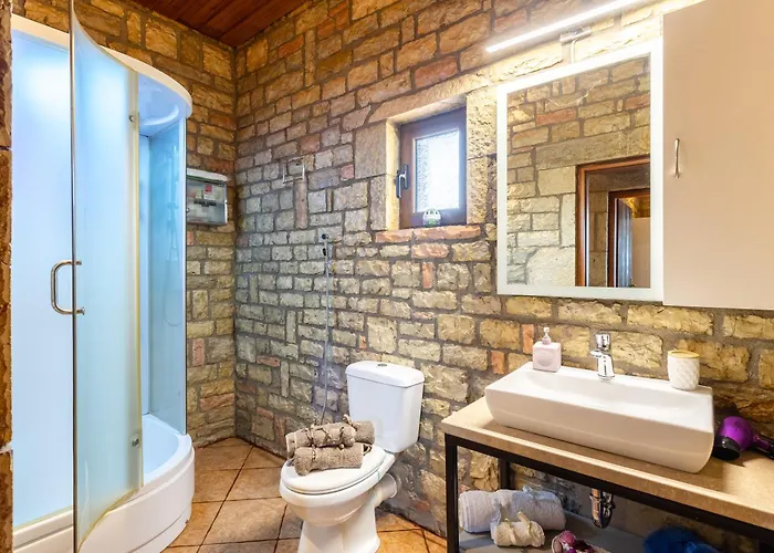 Mini Castle In Nature Fotini's Retreat Polilimnio