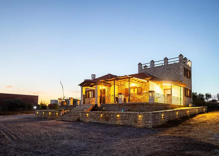 Vakantiehuis Mini Castle In Nature Fotini's Retreat Polilimnio *